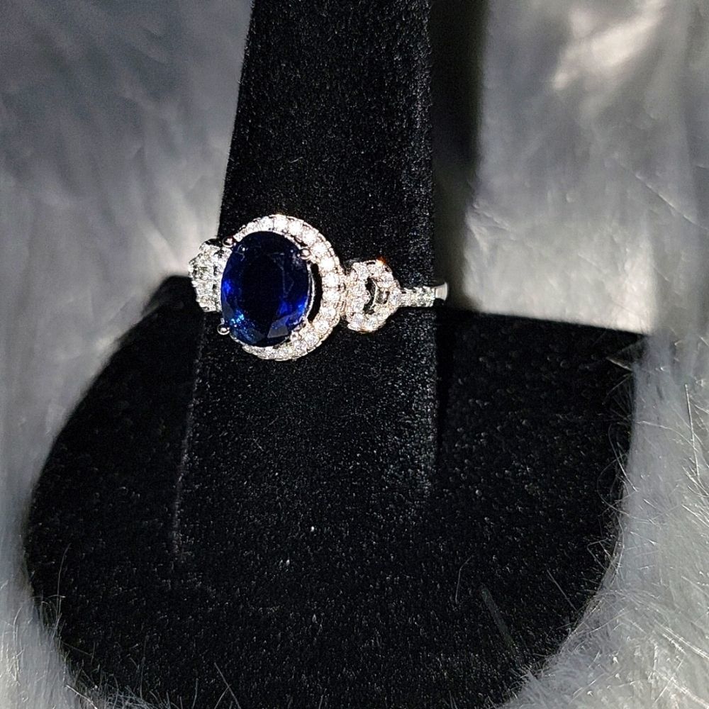 925 Sterling Silver Blue Oval, US 8